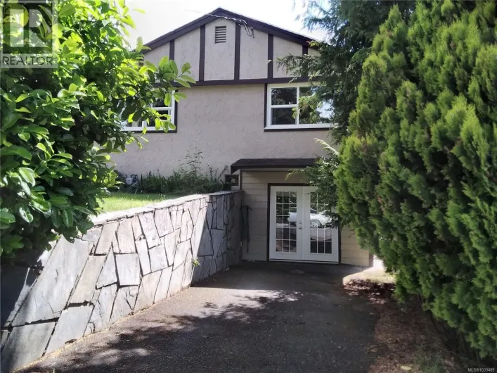 2739 Grosvenor Rd, Victoria
