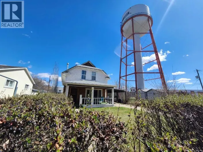 274 3 Street W, Drumheller