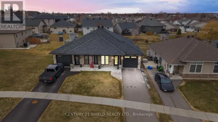 274 EAST RIDGE DRIVE, Cornwall