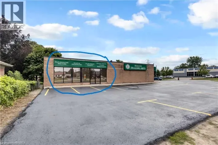 274 KING GEORGE Road Unit# 3, Brantford