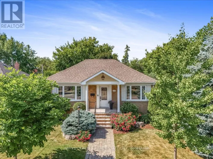 274 POYNTZ AVENUE, Toronto