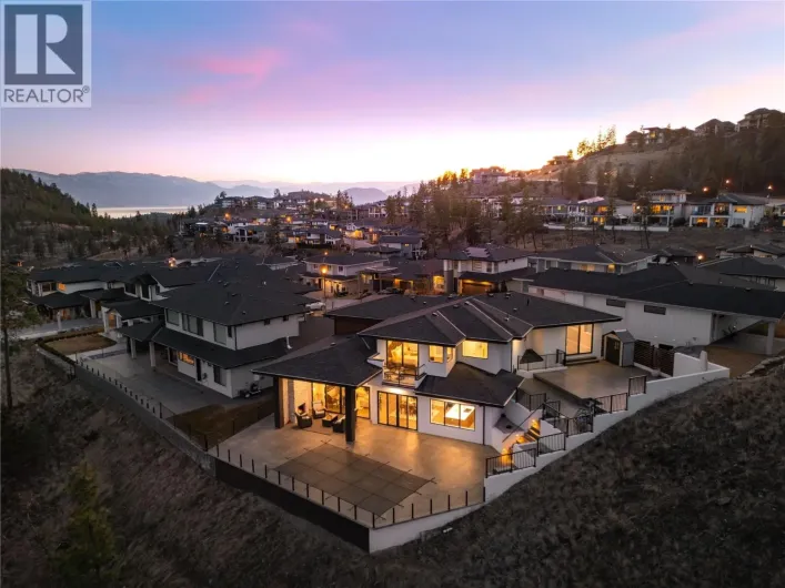 274 Summer Wood Drive, Kelowna