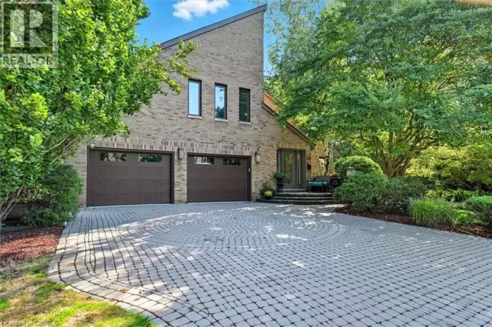 275 GREENBRIAR Road, Ancaster