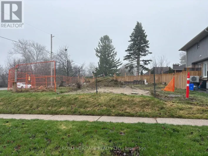 275 HUMBER AVENUE, Oshawa