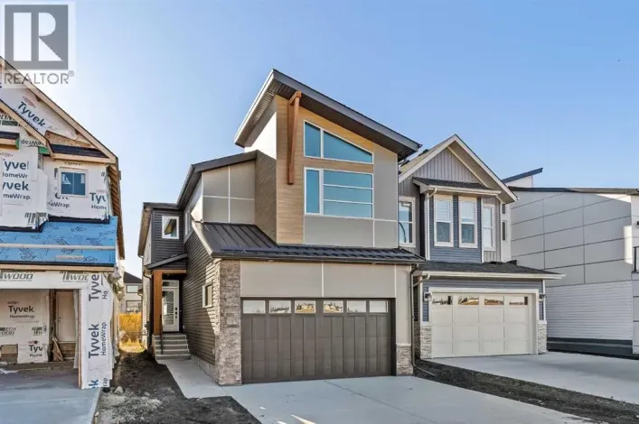 275 Silver Spruce Grove SW, Calgary