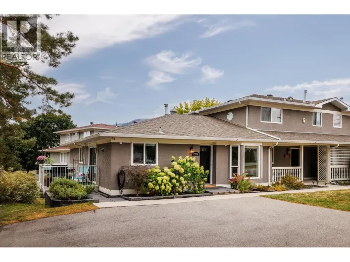 Row / Townhouse for sale: 2754 Cameron Road, West Kelowna