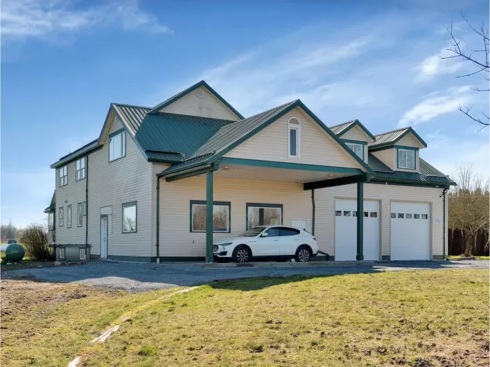 27550 48 AVENUE, Langley