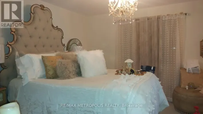 2757 WILLIAM JACKSON DRIVE, Pickering