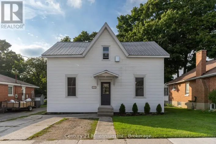 276 EDWARD STREET, North Huron
