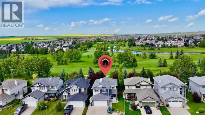 276 Fairways Bay NW, Airdrie