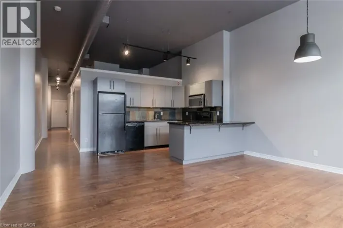 276 KING Street W Unit# 201, Kitchener