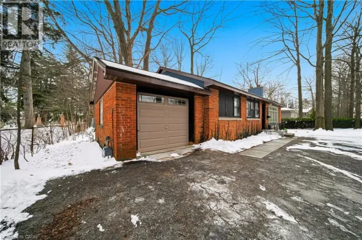 276 LAKESHORE Road W, Oakville
