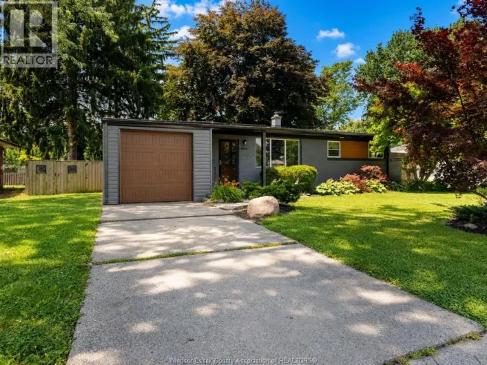 2763 EVERTS AVENUE, Windsor