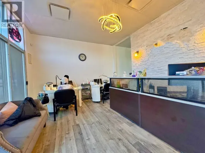 2763 Sunridge Way NE, Calgary