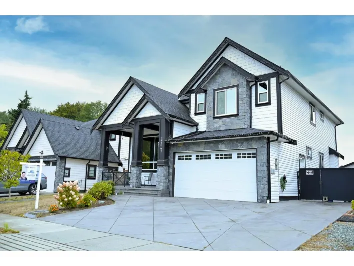 27641 LUNDEBERG AVENUE, Abbotsford