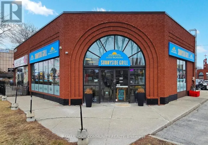 2777 STEELES AVENUE W, Toronto