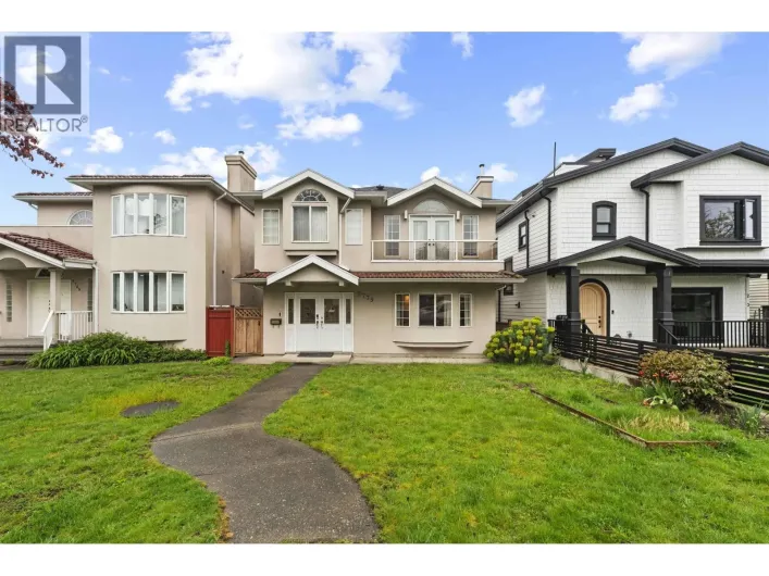 2779 GRAVELEY STREET, Vancouver