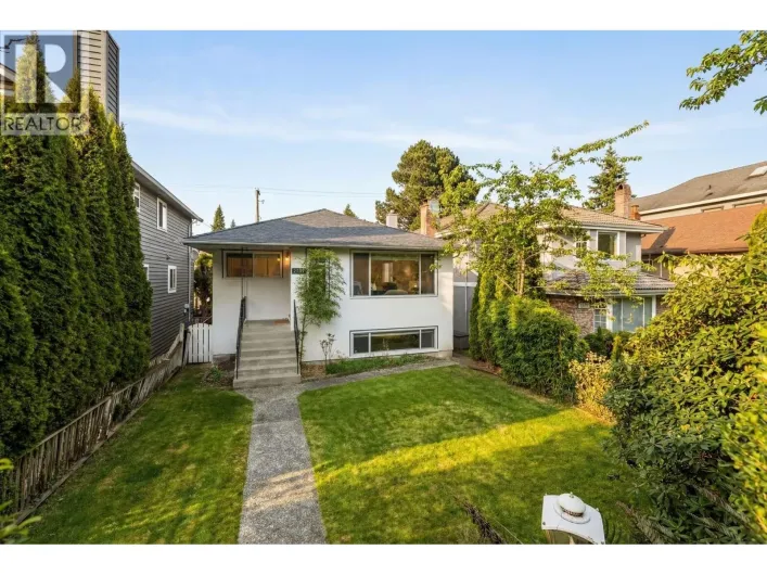 2779 W 33RD AVENUE, Vancouver