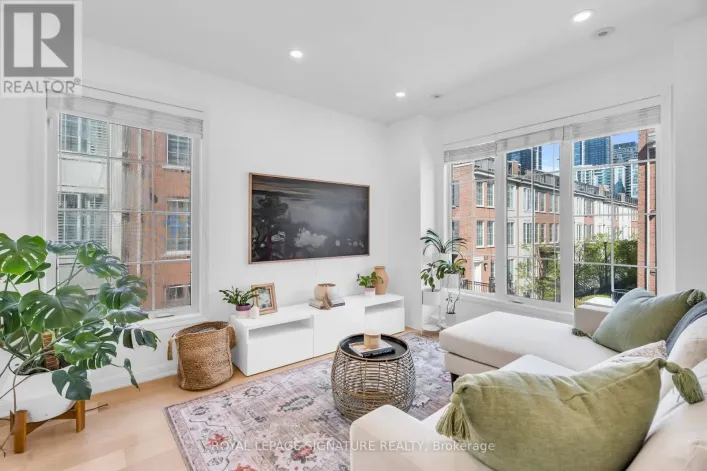278 - 3 EVERSON DRIVE, Toronto