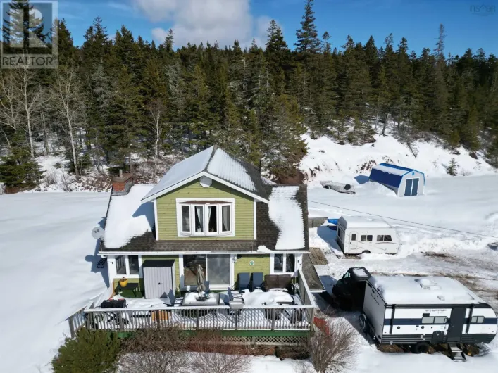 278 and 280 Etta Drive, Economy