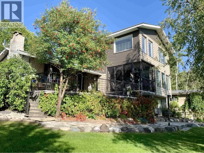 House for sale: 2782 CHIMNEY LAKE ROAD, Williams Lake
