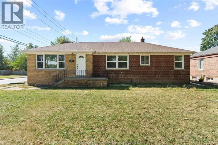 2783 DOMINION BLVD, Windsor