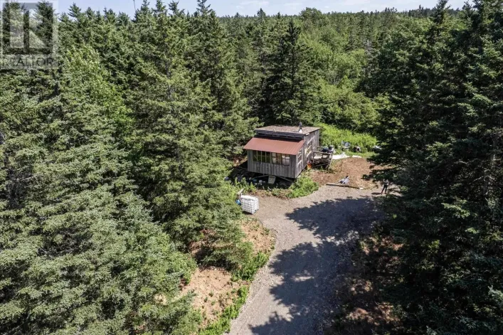 2784 Arlington Road, Arlington