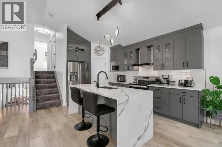 279 Covehaven View NE, Calgary