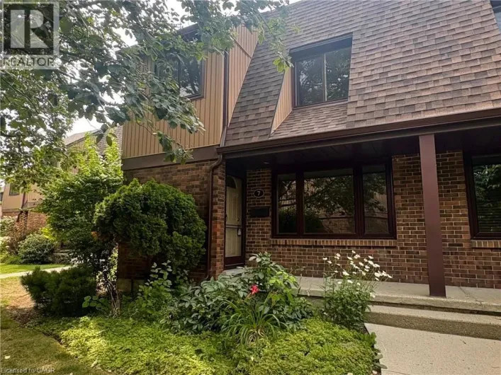 279 SANDOWNE Drive Unit# 7, Waterloo