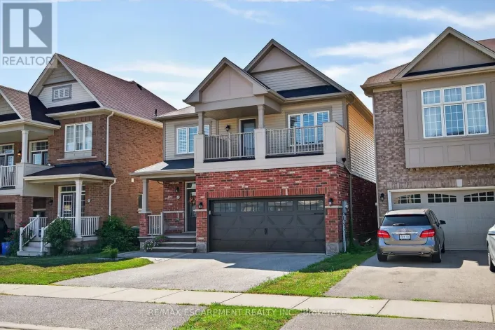 279 VOYAGER PASS, Hamilton