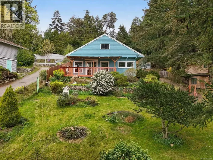 279 Wood Dale Dr, Mayne Island