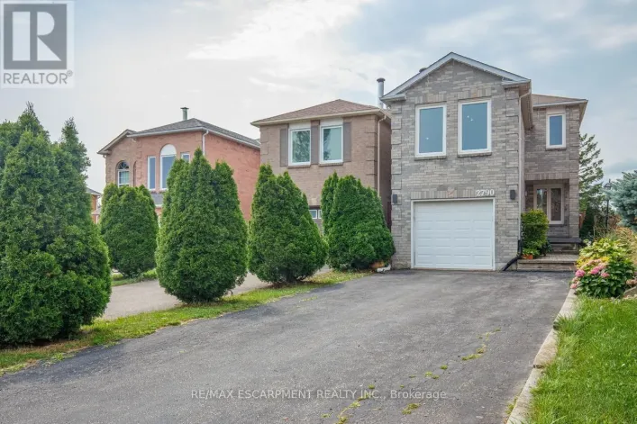 2790 HUNTINGDON TRAIL, Oakville