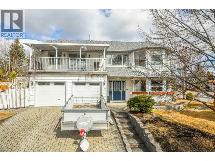 2794 ST ANNE AVENUE, Prince George