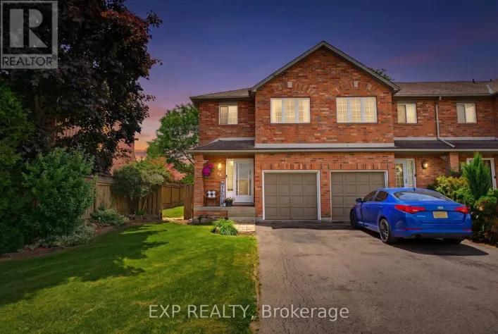 28 - 10 CADHAM BOULEVARD, Hamilton