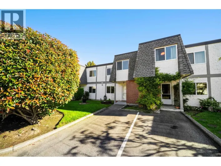 28 10840 SPRINGMONT DRIVE, Richmond