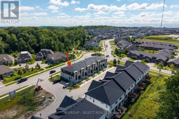 28 - 1175 RIVERBEND ROAD, London South