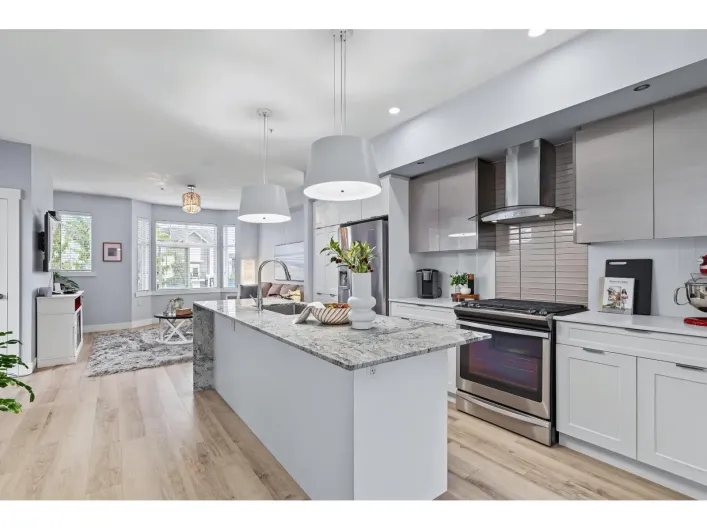 28 20852 77A AVENUE, Langley