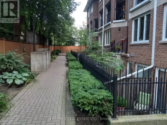 28 - 217 ST. GEORGE STREET, Toronto