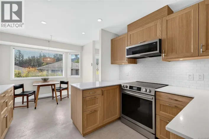 28 295 Lower Ganges Rd, Salt Spring