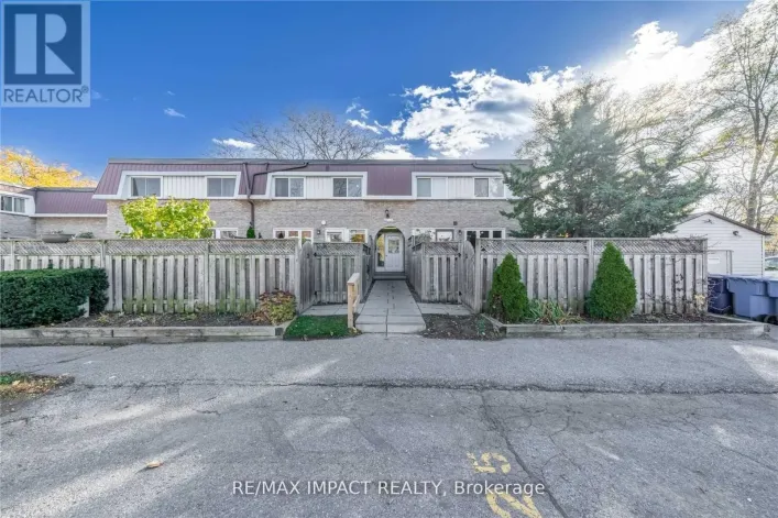 28 - 33 TAUNTON ROAD, Oshawa