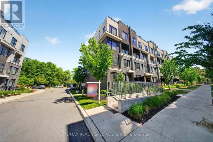 28 - 3472 WIDDICOMBE WAY, Mississauga