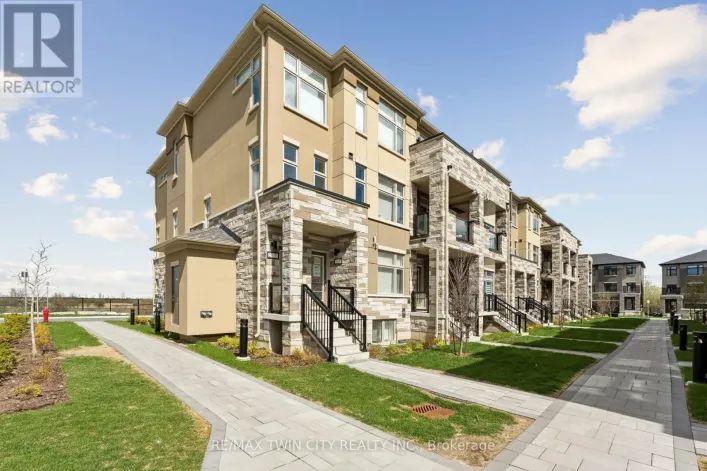 28 - 35 FIELDRIDGE CRESCENT, Brampton