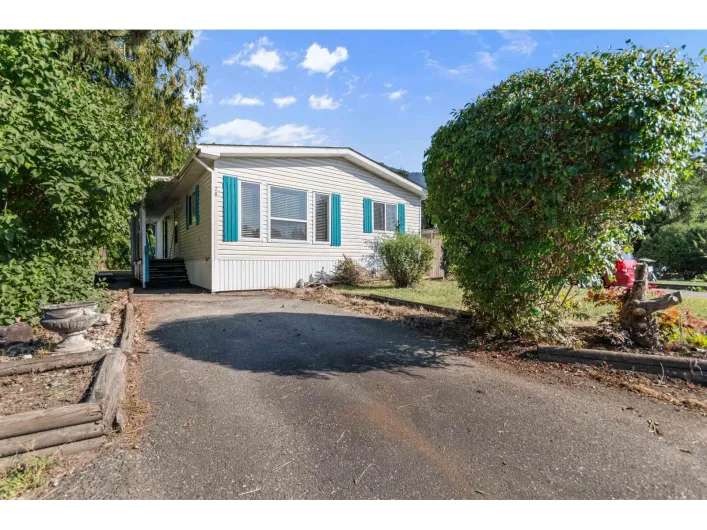 28 52324 YALE ROAD|Rosedale, Rosedale