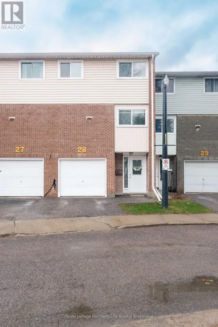 28 - 644 LAKESHORE DRIVE, North Bay