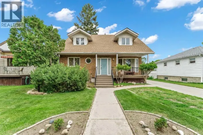 28 Aberdeen Street SE, Medicine Hat