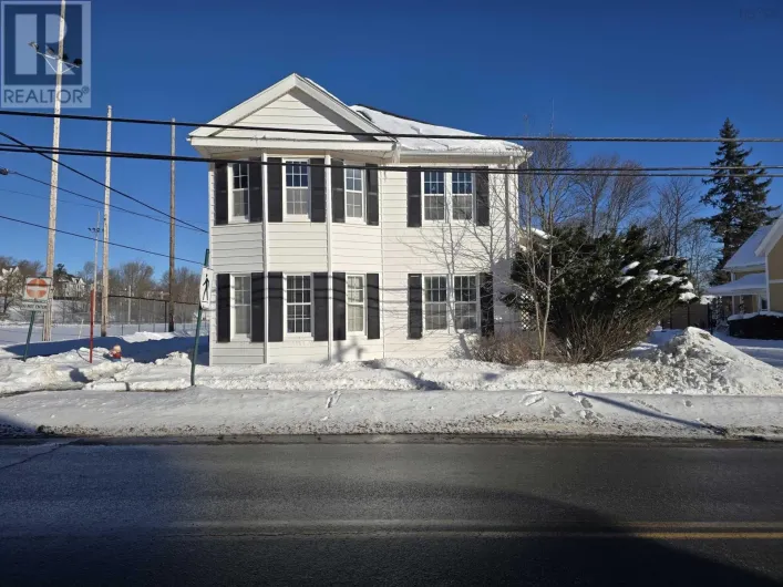 28 Acadia Avenue, Stellarton