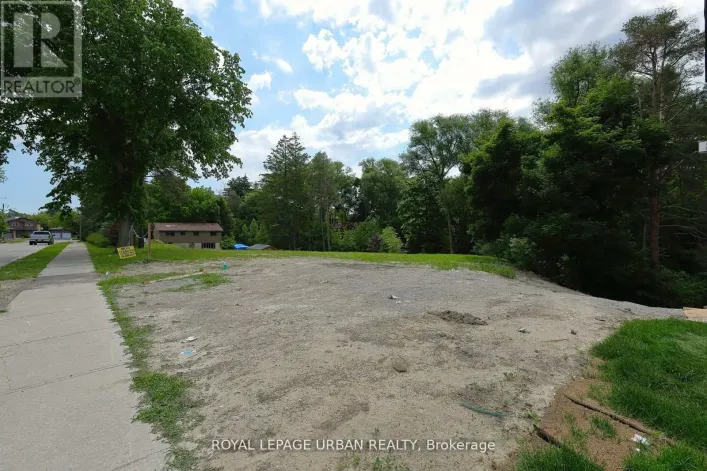 28 AVENUE ROAD, Richmond Hill