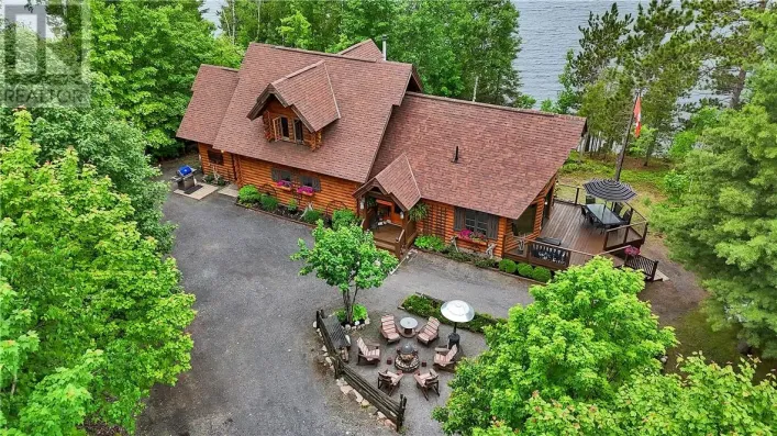 House for sale: 28 BEAVER POND Road, Elliot Lake