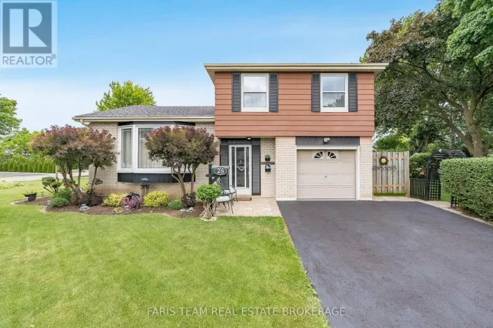 28 BROMLEY CRESCENT, Brampton