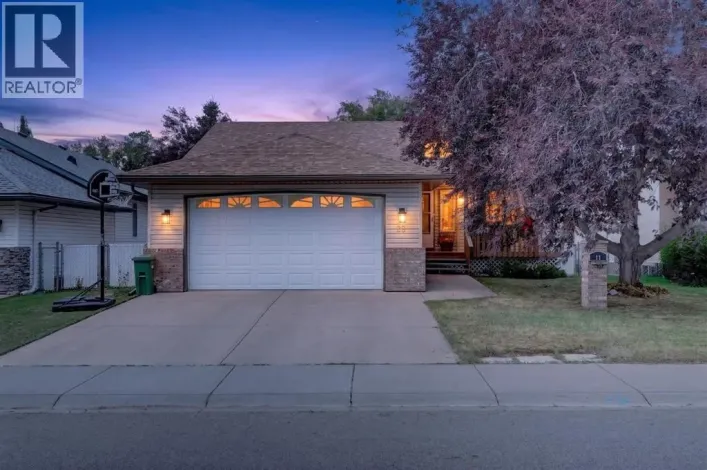 28 Cambridge Glen Drive, Strathmore